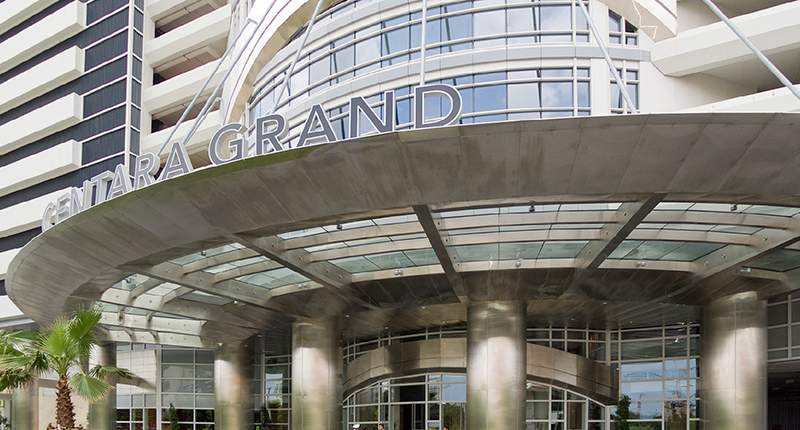 Centara Grand & Bangkok Convention Centre at Central World-01.jpg